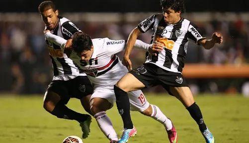 巴黎是他的 巴黎是他的