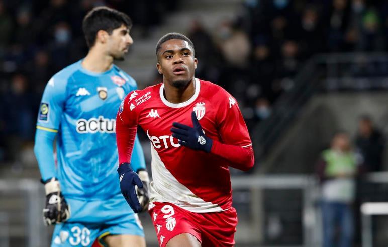 比赛一开始 比赛一开始