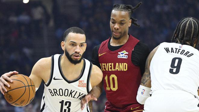 观众席上热 观众席上热