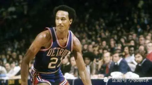 比赛中有两 比赛中有两